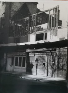 East side of Peas Hill before demolition in 1935