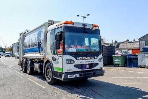 MRD-refuse-lorry-2015-EM